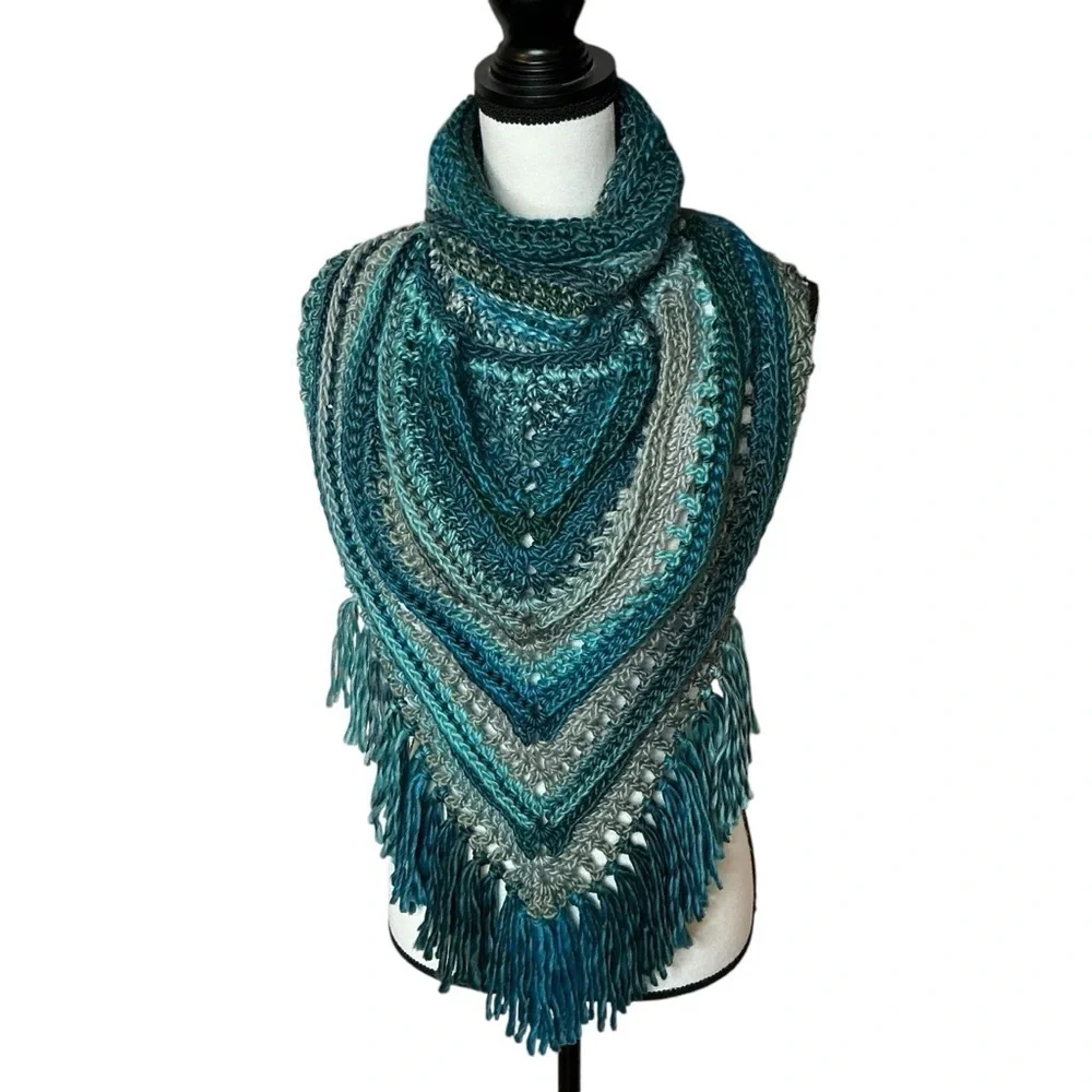 Handcrafted Crochet Cowl Neck Scarf With Fringe New‎ Handmade by Seller Knit